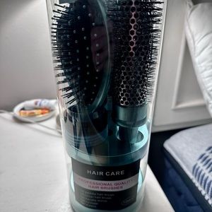 Hair brush set NEVER USED